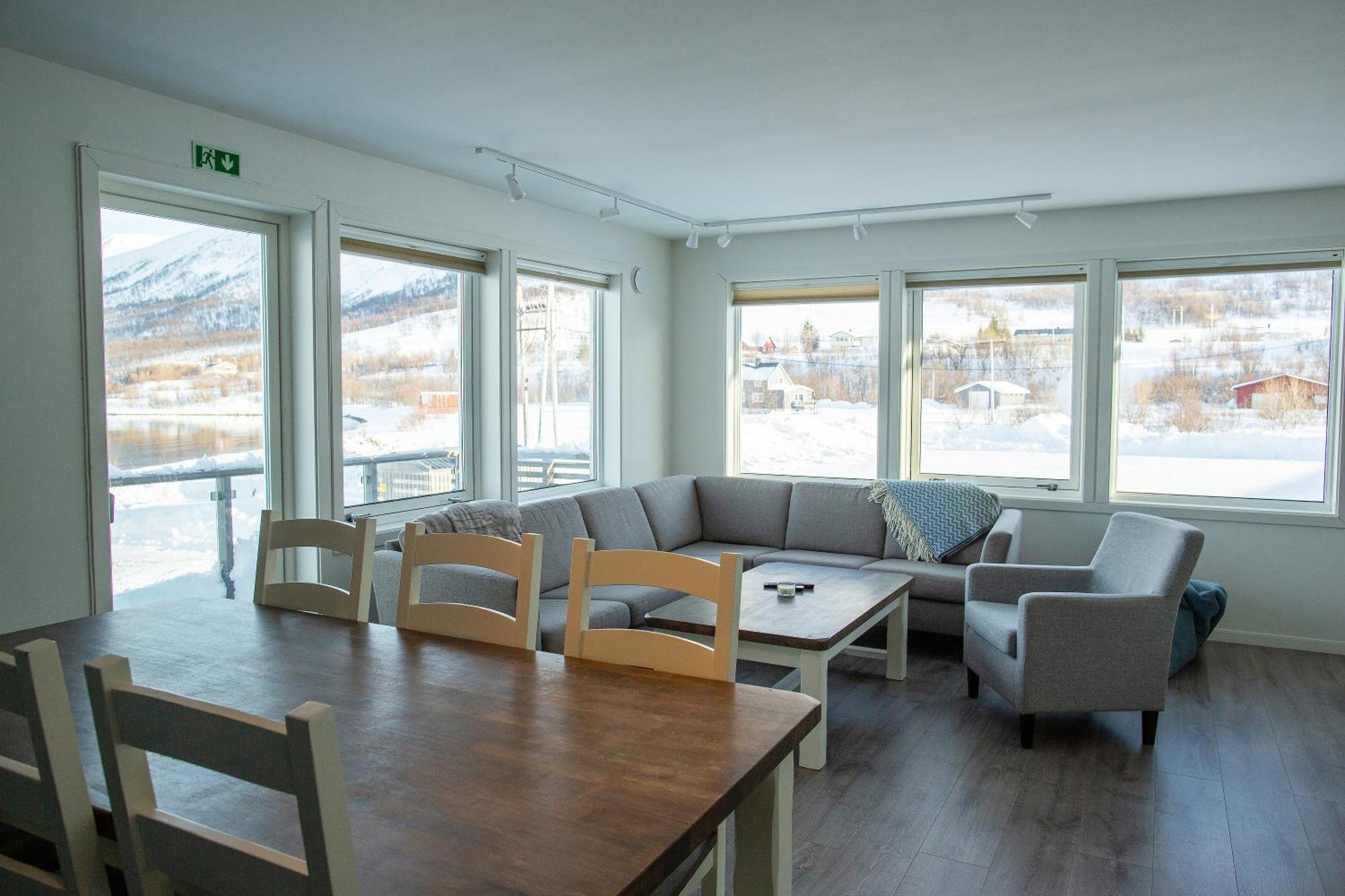 Lyngen Experience Apartments Nord-Lenangen Exterior photo
