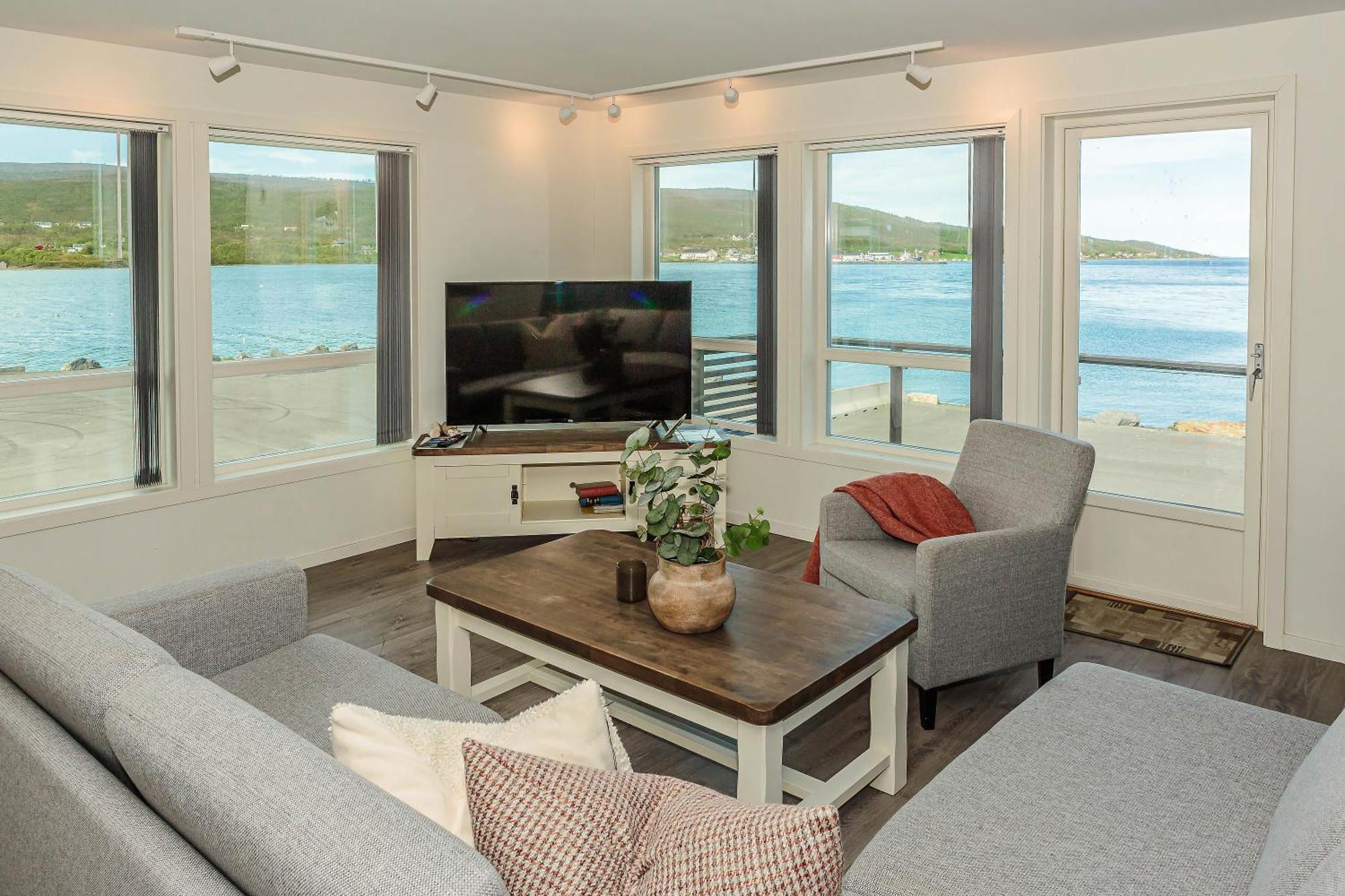 Lyngen Experience Apartments Nord-Lenangen Exterior photo